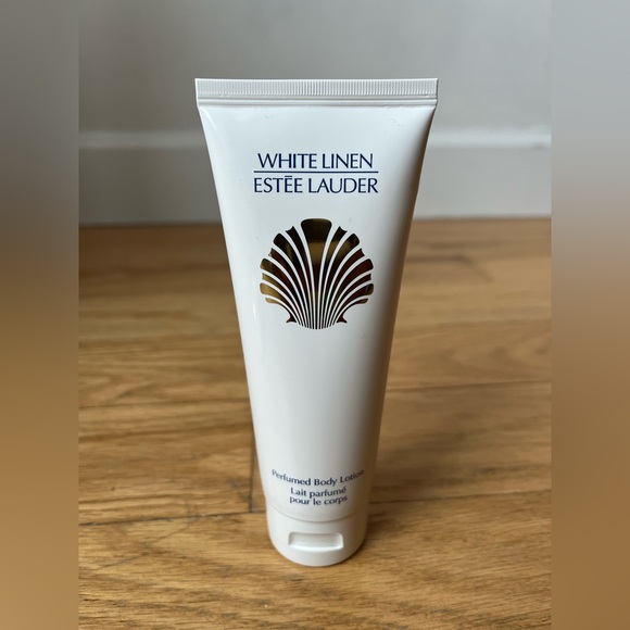 Estee Lauder Bath & Body Este Lauder White Linen Perfumed Body